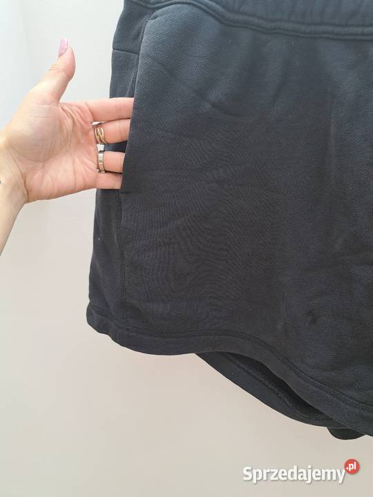 Czarne spodenki Nike Air XXL wygodne bawełniane pomorskie Trąbki Wielkie