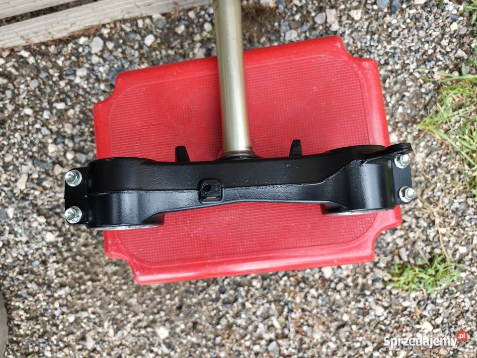 Półka dolna zawieszenia przedniego Suzuki GSXR łódzkie Łask sprzedam