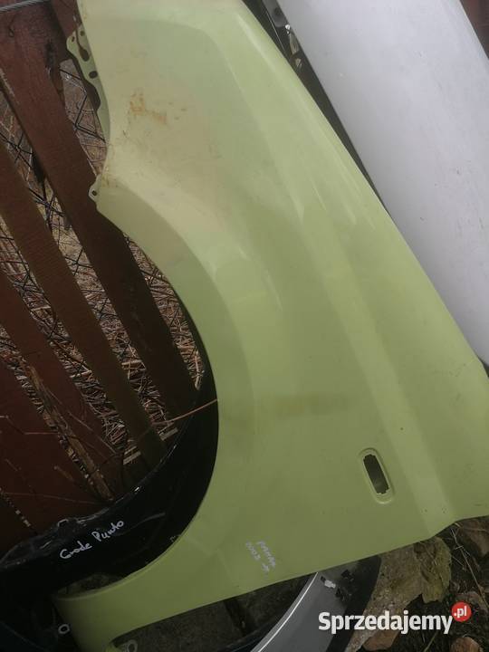 Fiat Panda błotnik Górno