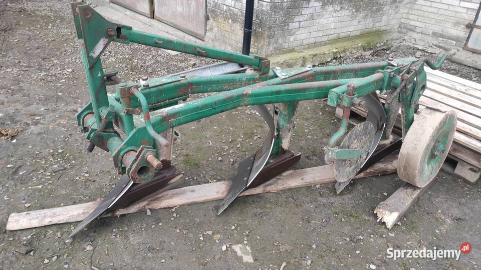 Pług Grudziądz 3 Iwaniska