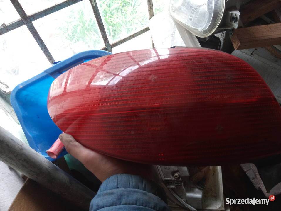 lampa lewa tylna Peugeot 206 Sulechów sprzedam