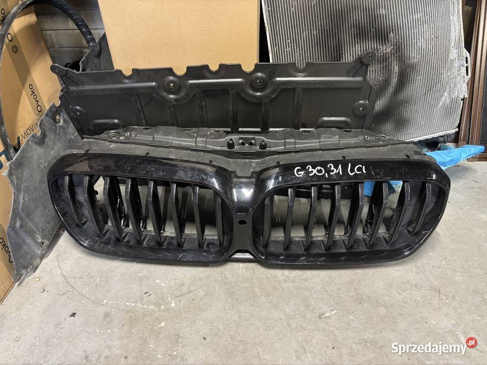 Żaluzja BMW G30 G31 lift lci 2020r Kalisz