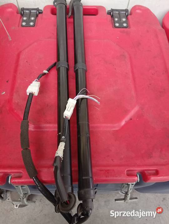 Siłownik klapy bagażnika Lexus Toyota osobowe Klapy bagażnika mazowieckie