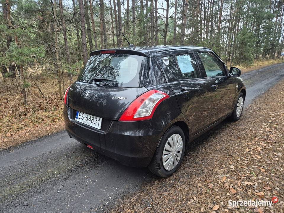Suzuki Swift 12 benzyna 94 świetny stan 4/5 łódzkie Skierniewice