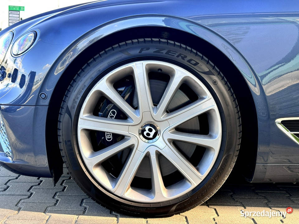 Bentley Continental GT V8 550 Pierwszy światła LED Węgrzce