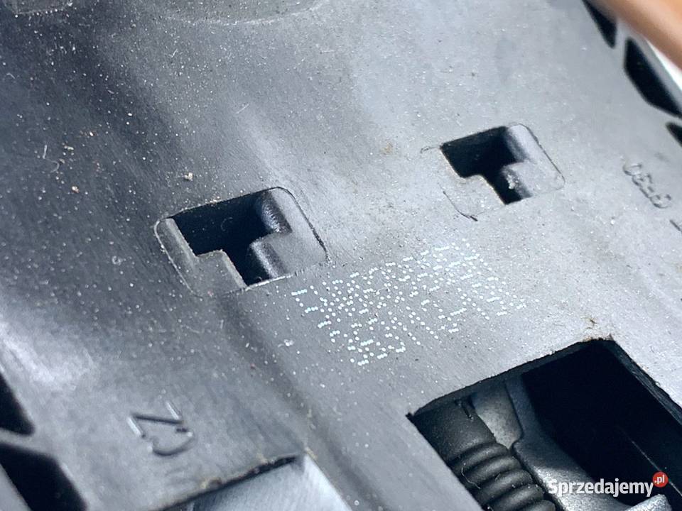 KLAMKA ZEWNĘTRZNA PRAWY PRZÓD SKODA YETI sprzedam