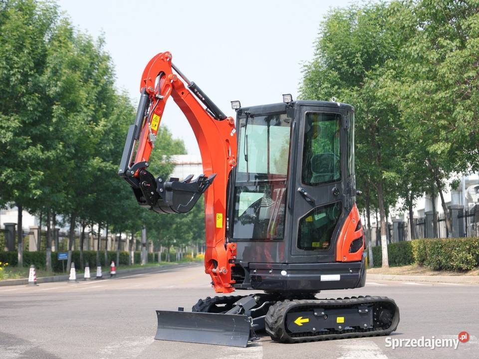 Minikoparka 26 t Mller Machinery MB 26 S silnik Pleszew sprzedam
