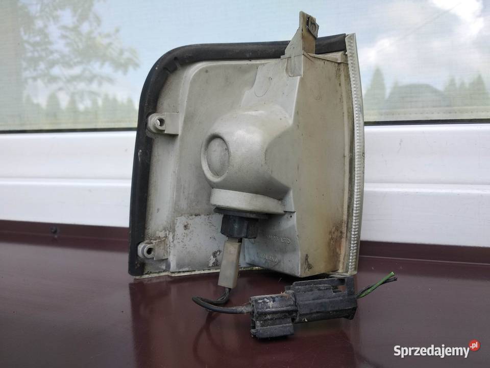 Opel Frontera A kierunkowskaz przedni lewy Sieradz