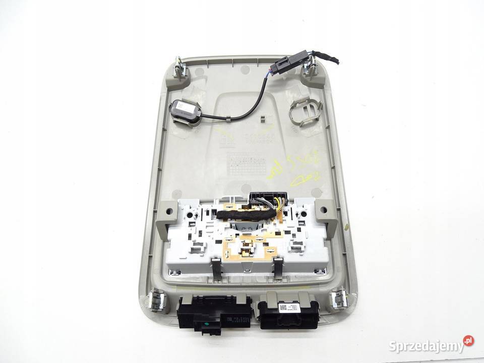 LAMPA OŚWIETLENIE KABINY PODSUFITKI OPEL ASTRA V