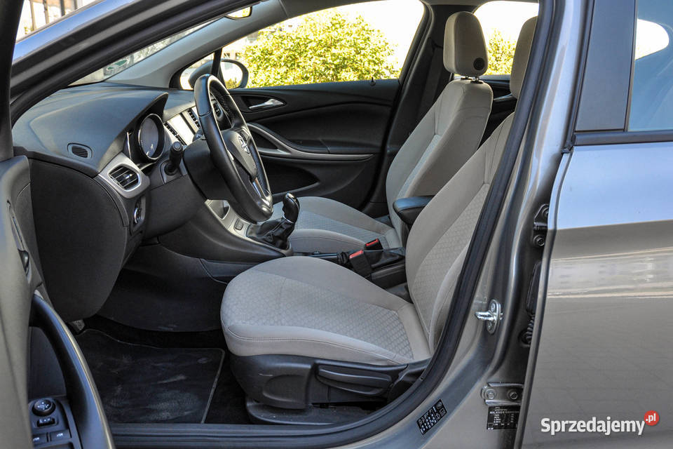 Opel Astra J 14T Bezwypadkowy 2015 r 99 Wrocław