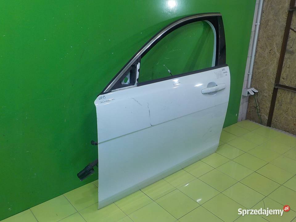 JAGUAR XE 20 D 15r SEDAN 4D drzwi lewe przod osobowe Suków sprzedam