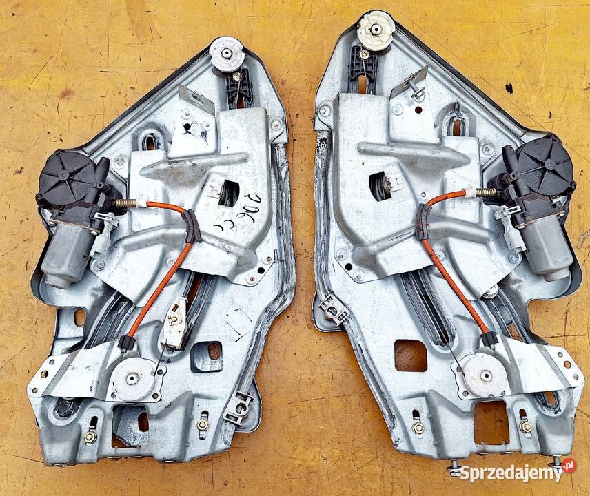PEUGEOT 206 CC CABRIO PODNOŚNIK TYŁ PRAWY Układ elektryczny mazowieckie sprzedam