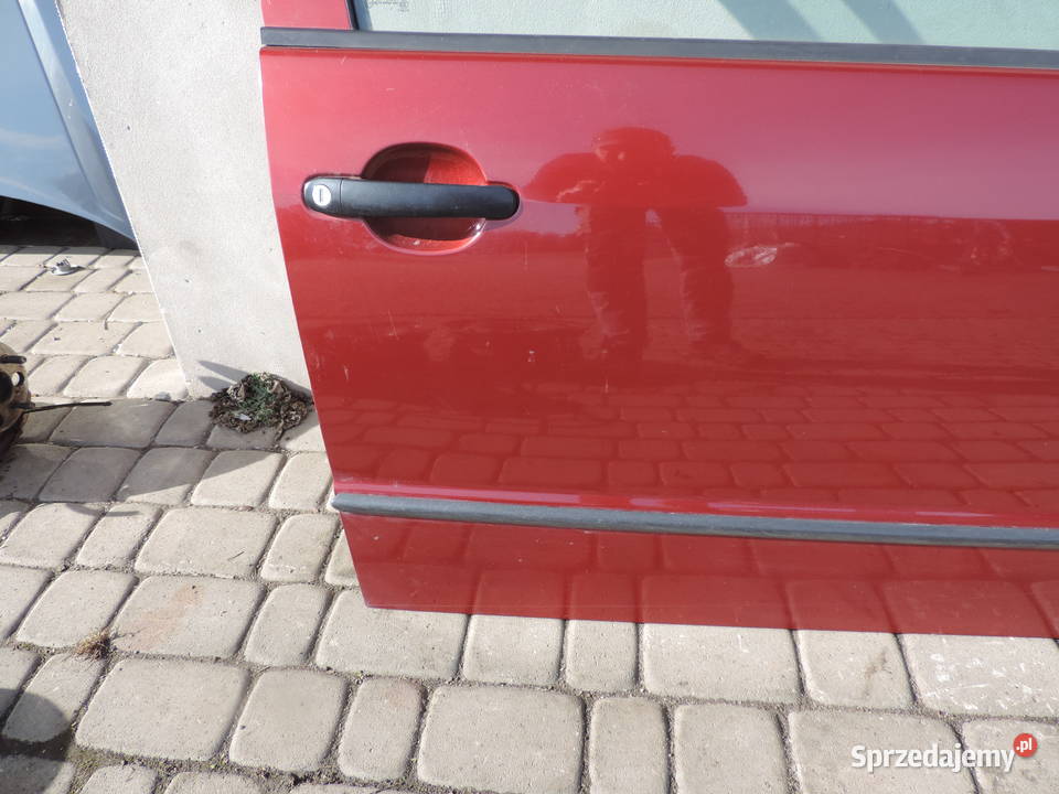 SKODA FABIA 1 FL SEDAN 5D DRZWI PRAWE PRZEDNIE małopolskie
