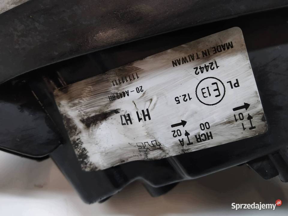 LAMPA PRZÓD PRAWA EU Peugeot 407 I 20042010 osobowe
