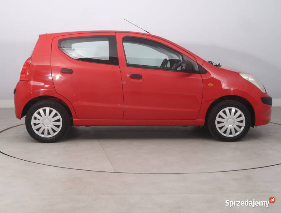 Nissan Pixo 10 12V Nissan