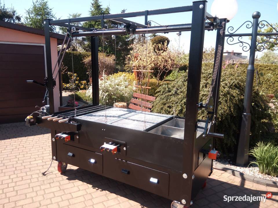 Gastronomiczny grill cateringowy węglowy gazowy Damasławek