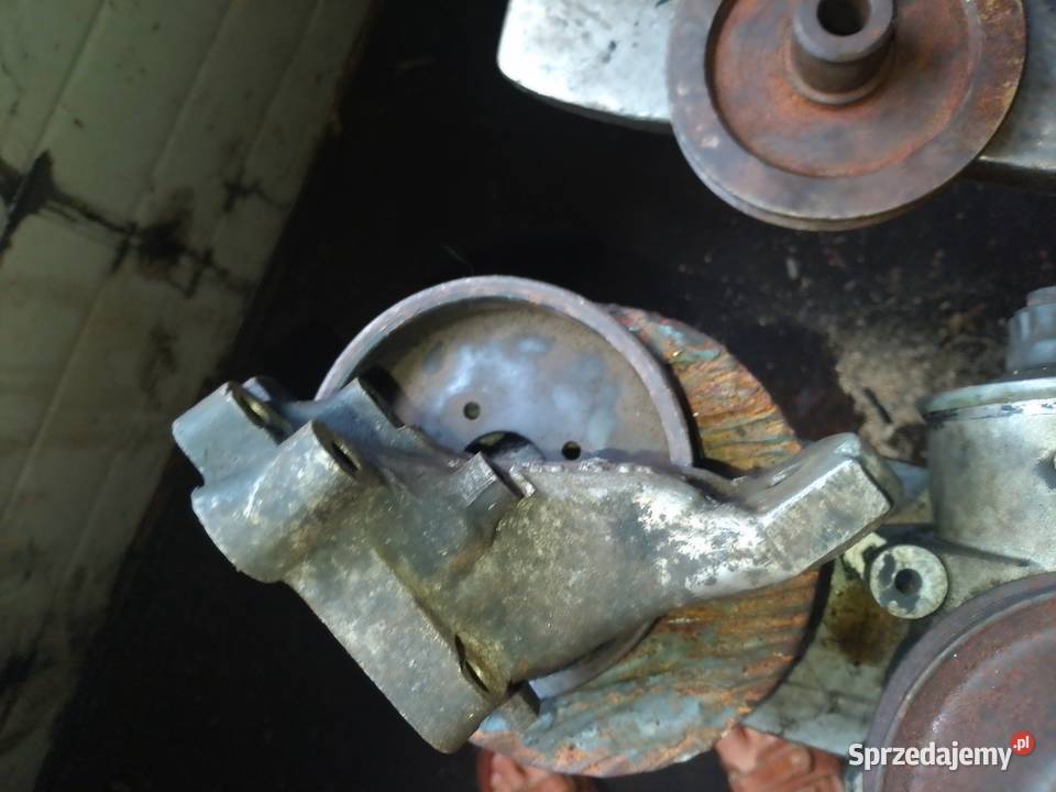 Mercedes 300d on 603 lapa silnika 6032231704 Zawieszenie silnika Kocmyrzów