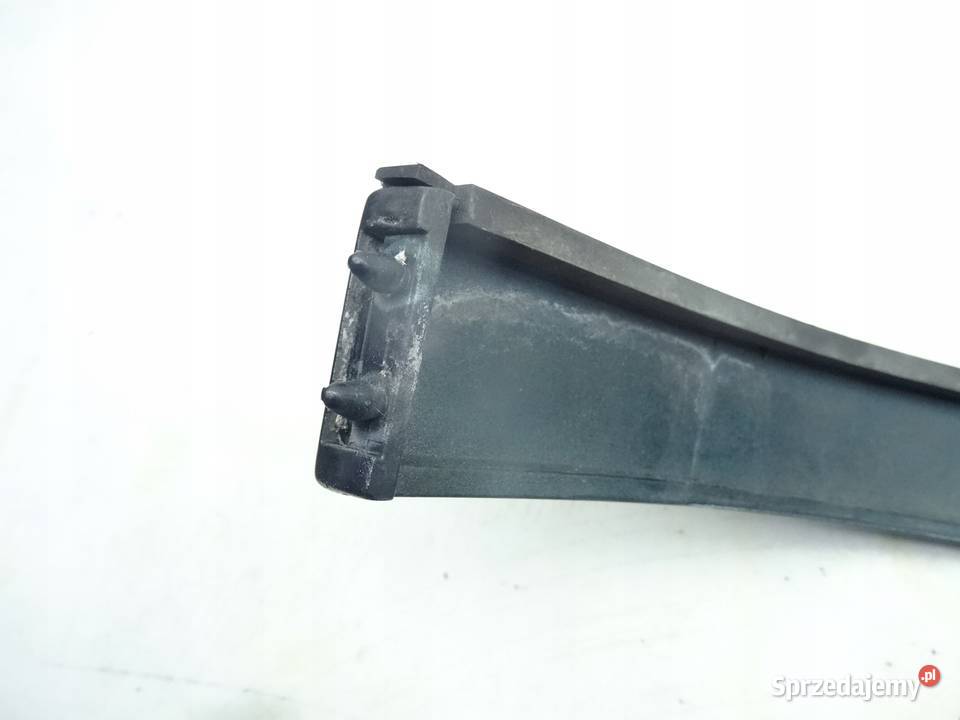 4D0853208C AUDI A8 D2 9499 LISTWA POD LAMPE osobowe Przemęt