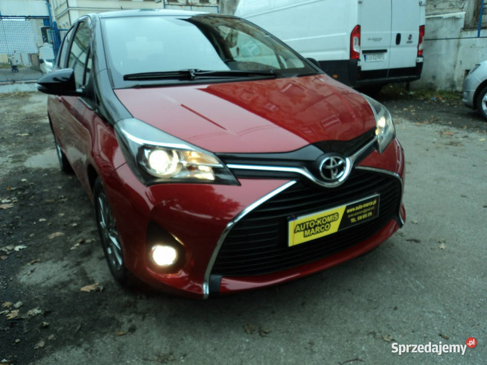 Toyota Yaris sprzedam ładną TOYOTE YARIS z 2016r ESP Lublin