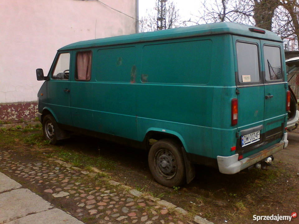lublin 3 przerobiony na kamping Wrocław