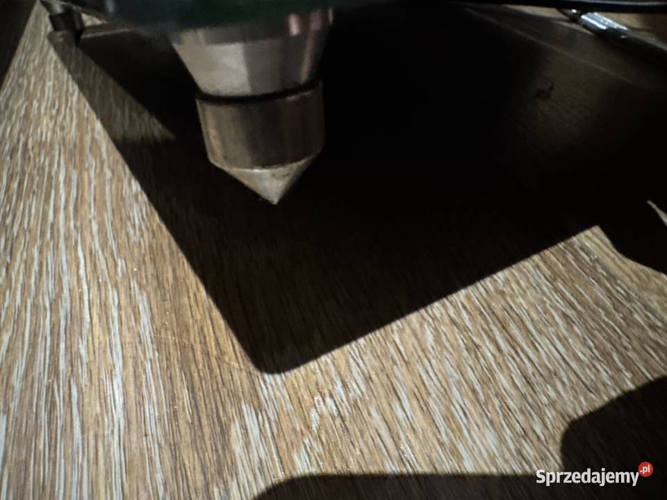 Stojaki pod głośniki i kolumny z hartowanego Dąbrowa Górnicza