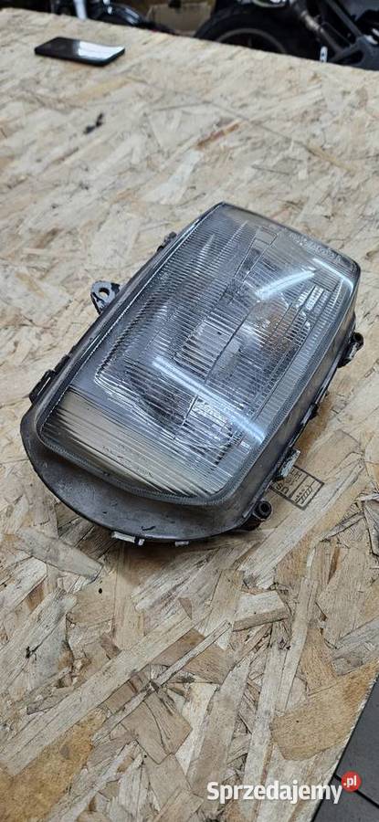Lampa przód reflektor honda cbr f1 sprzedam