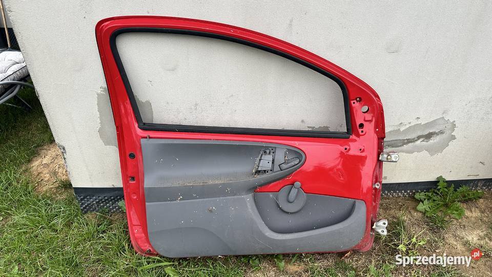 Toyota Aygo I Drzwi Lewe Przód osobowe Radziszów