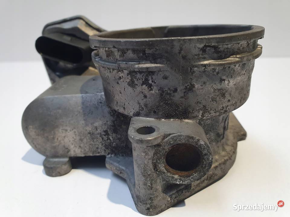 PRZEPUSTNICA VW Touran 20 TDI 03G128063B lubelskie Rudka