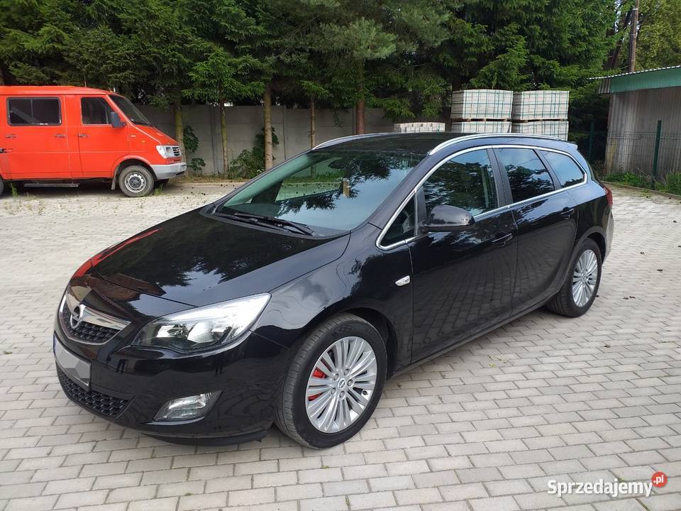 Na sprzedaż oferuję zadbanegoOpel Astra J ASR (kontrola trakcji) Kłodzko