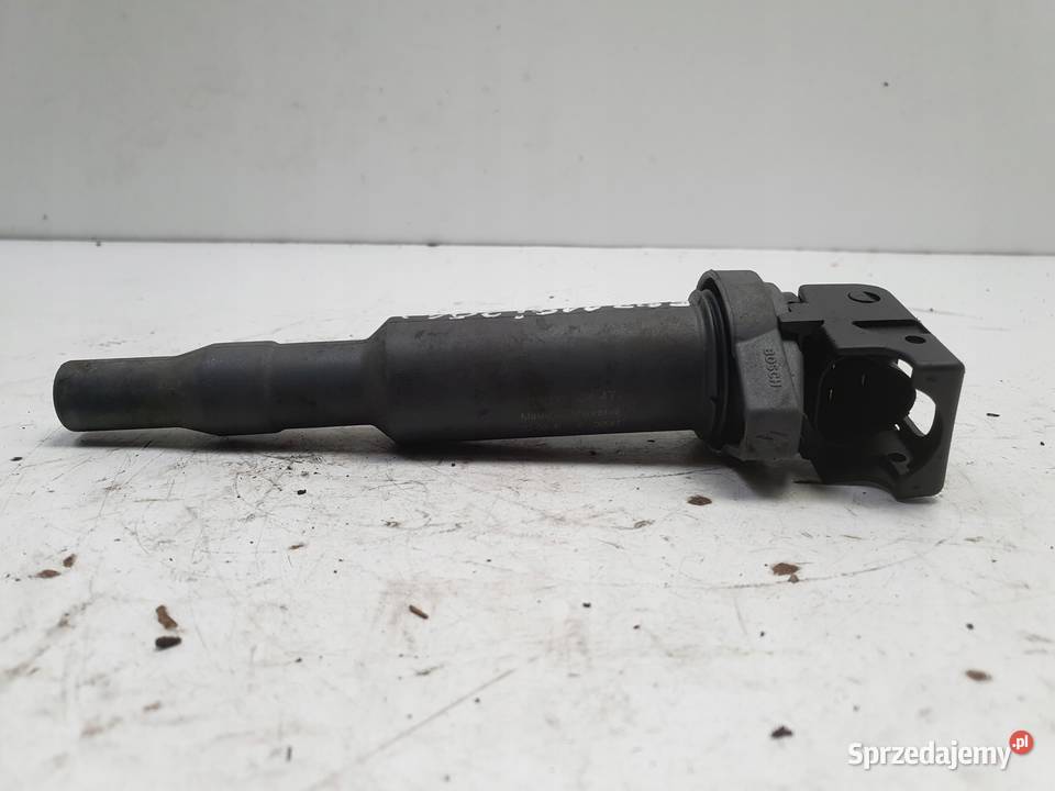 BMW E87 E90 20 i CEWKA ZAPŁONOWA 0221504471 Janów