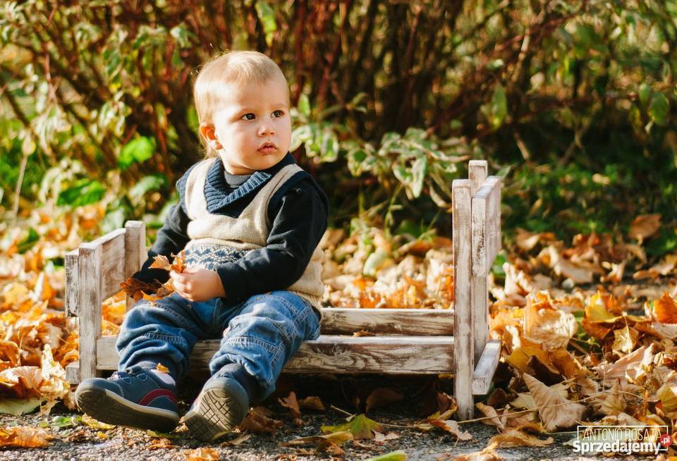 Łóżeczko foto rekwizyt do dziecięcych sesji Milicz