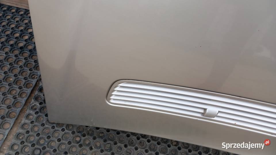 MERCEDES C KLASA W203 LIFT SEDAN KOMBI MASKA 693 Zbierkowo sprzedam