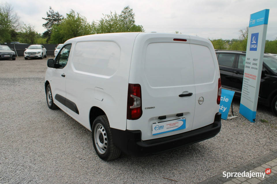 Opel Combo L2 LONG Vat1 Fvat Gwarancja Salon zarejestrowany w Polsce sprzedam