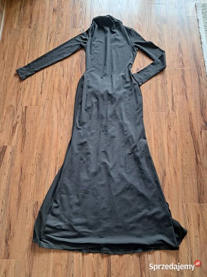 nowa czarna sukienka rozmiar sm brak metki Sandomierz