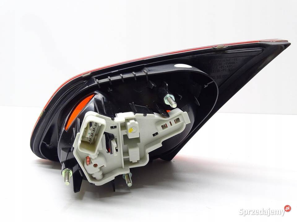 LAMPA LEWA LEWY TYŁ TYLNA W KLAPE VW PASSAT CC osobowe małopolskie