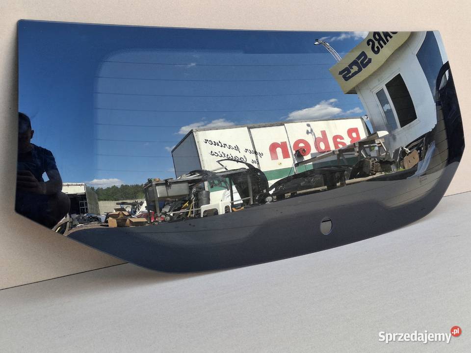 DACIA DUSTER 2 II SZYBA KLAPY BAGAŻNIKA TYŁ Bieleń