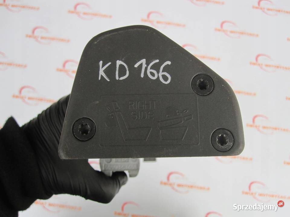 VOLVO XC70 III 11r siatka roleta bagażnika Kielce