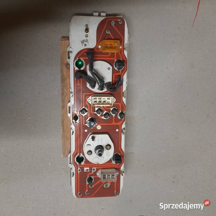 Licznik Łada 2107 z obrotomierzem