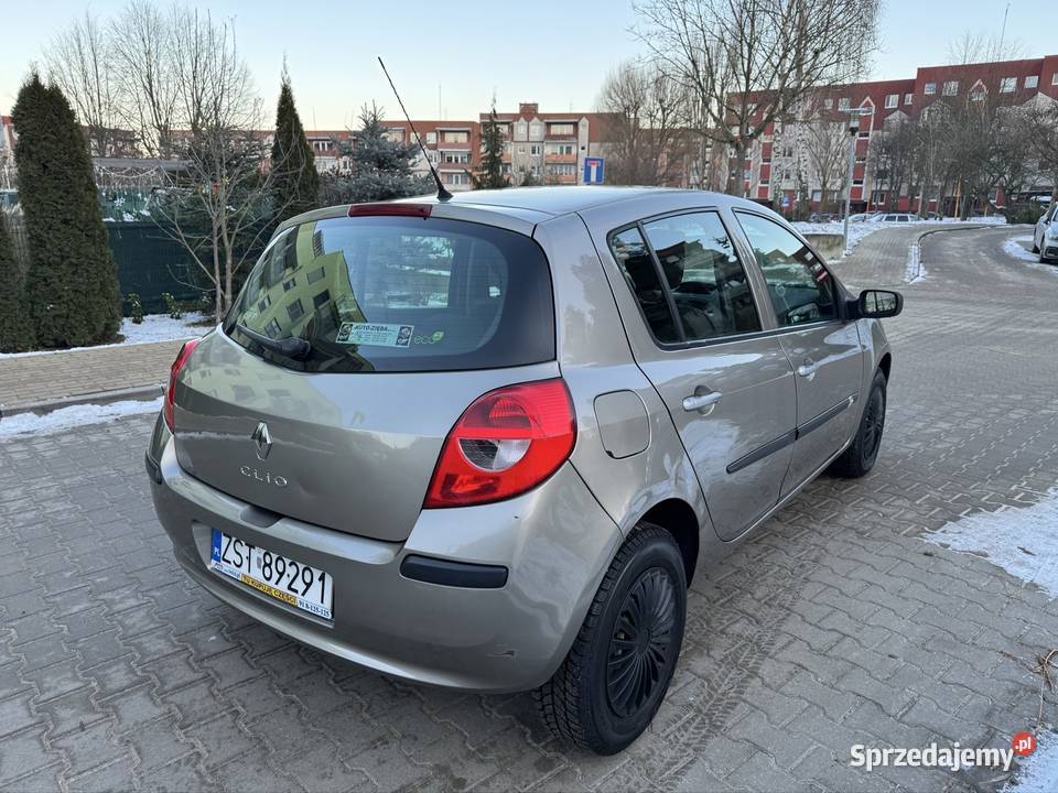 Renault Clio III Benzyna Zadbane Salon Szczecin
