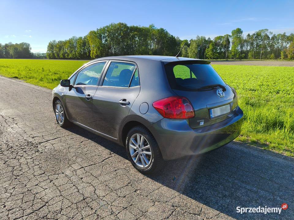Toyota Auris I 16 132 benzyna manual radio Auris Bielsk Podlaski sprzedam