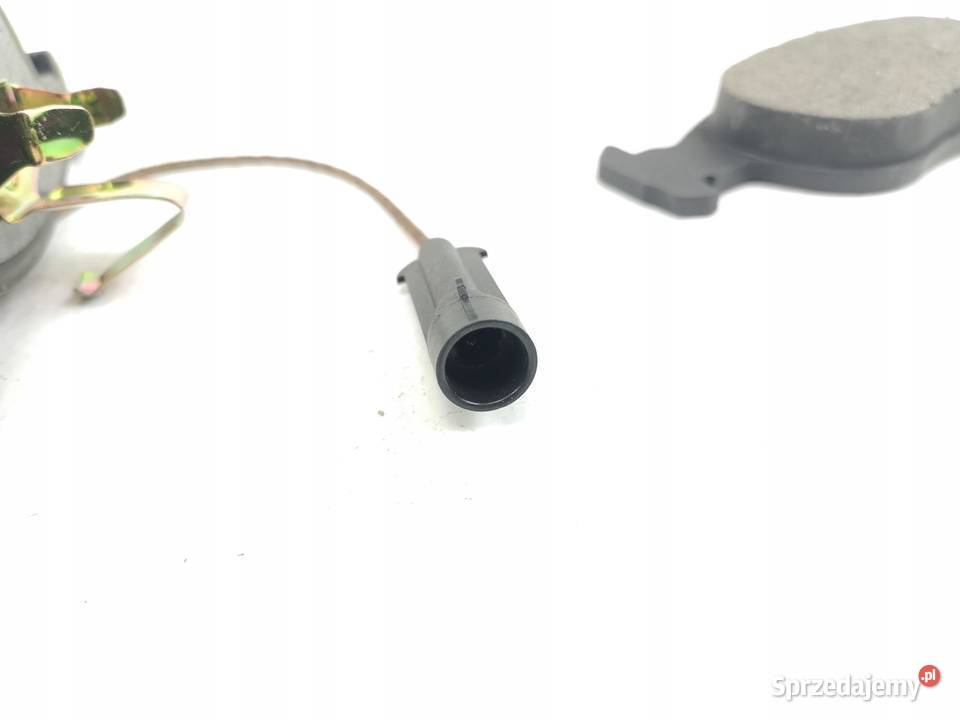 KLOCKI HAMULCOWE PRZÓD VALEO ALFA ROMEO 145 146