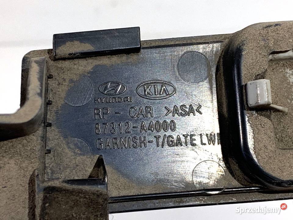 LISTWA KLAPY TYŁ KIA CARENS IV Minivan sprzedam