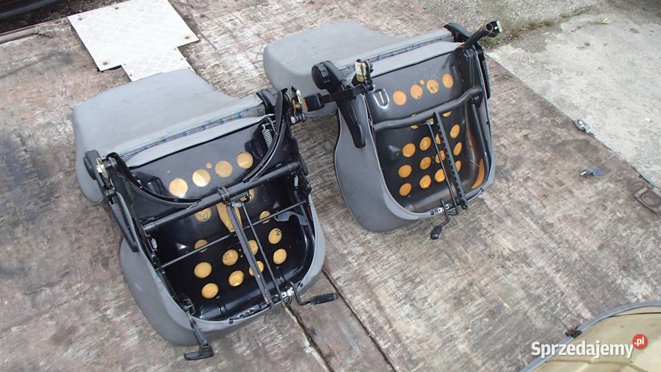 VW Golf II Fotele kanapa boczki MK2 II Wyposażenie wnętrza Katowice