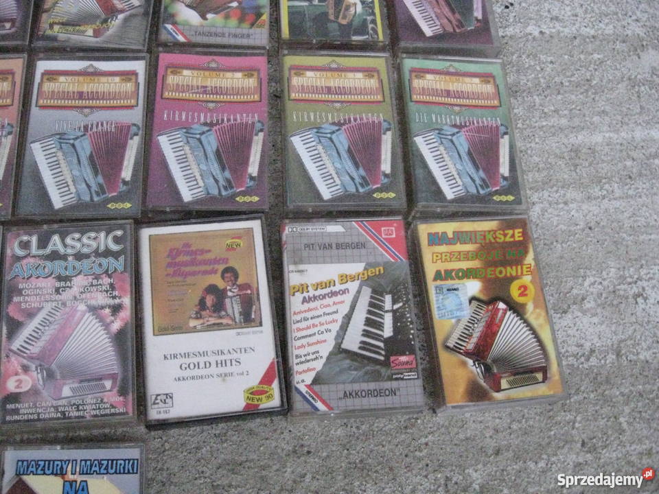 Stare kasety magnetofonowe AKORDEONY Grodziczno sprzedam