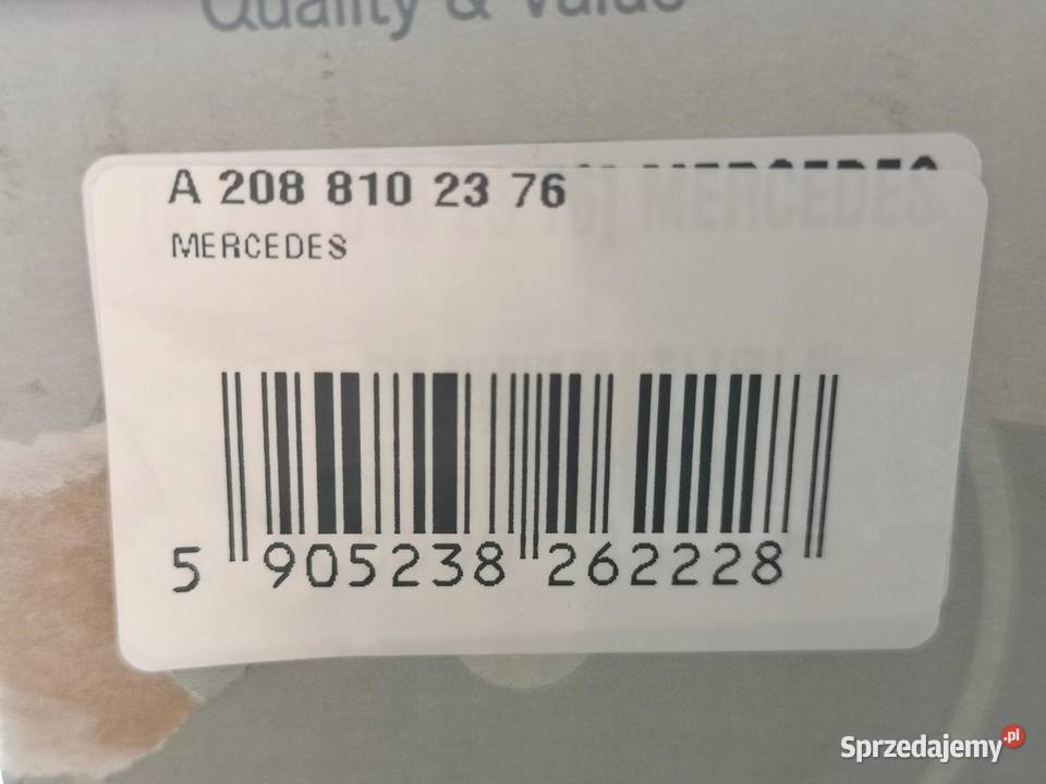 STELAŻ KORPUS LUSTERKA BOK LEWY MERCEDES CKLASA