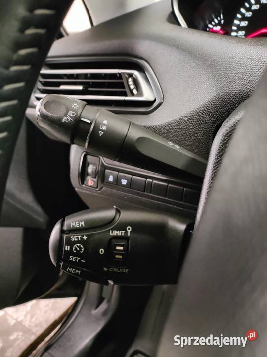 Peugeot 308 SW Kombi diesel navi alu Szydłowiec