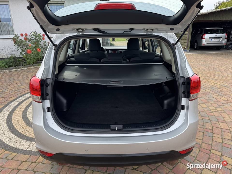 Kia Carens 17crdi Bezwypadkowa 2013 radio Drezdenko