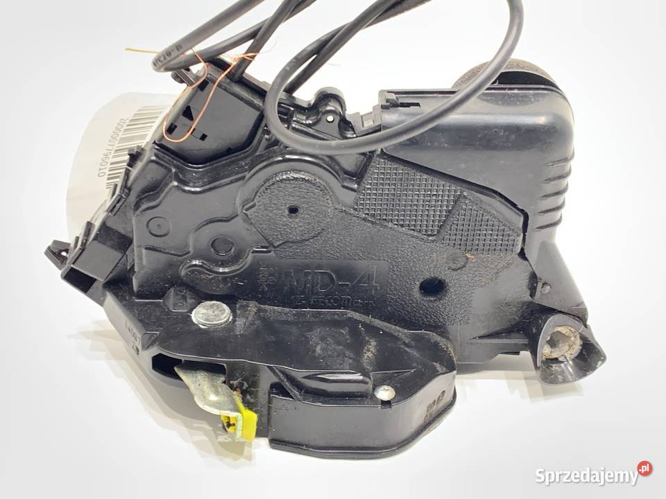 ZAMEK DRZWI LEWY PRZÓD TOYOTA YARIS II Hatchback