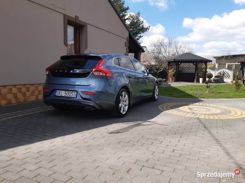 Prywatne Volvo V40 16d SUMMUM Bixenon Ledy TFT Kłobuck