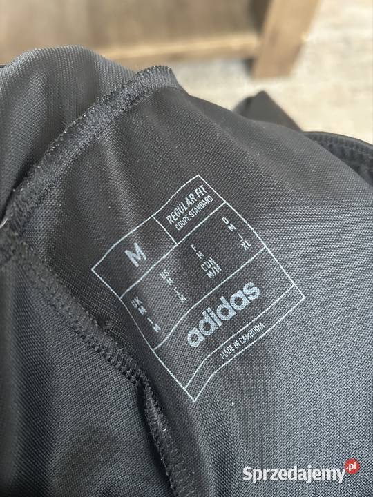 Czarne spodenki Adidas sportowe wygodne Black Poznań sprzedam